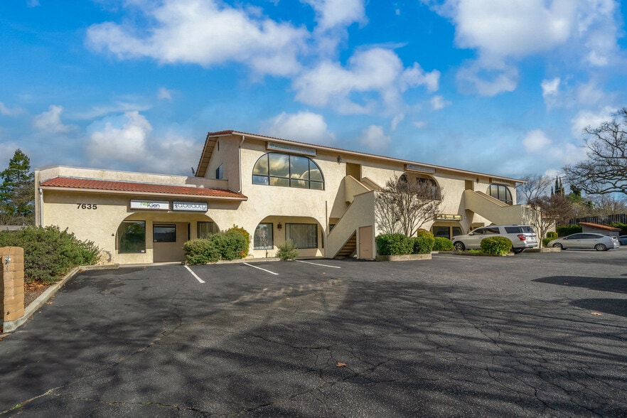 7635 El Camino Real, Atascadero, CA à louer - Photo de l’immeuble – Image 1 sur 5