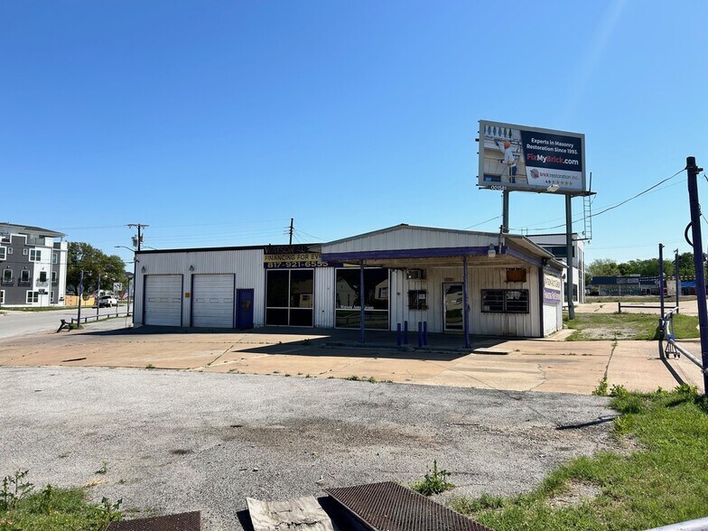 3259 McCart Ave, Fort Worth, TX à louer - Photo de l’immeuble – Image 3 sur 8