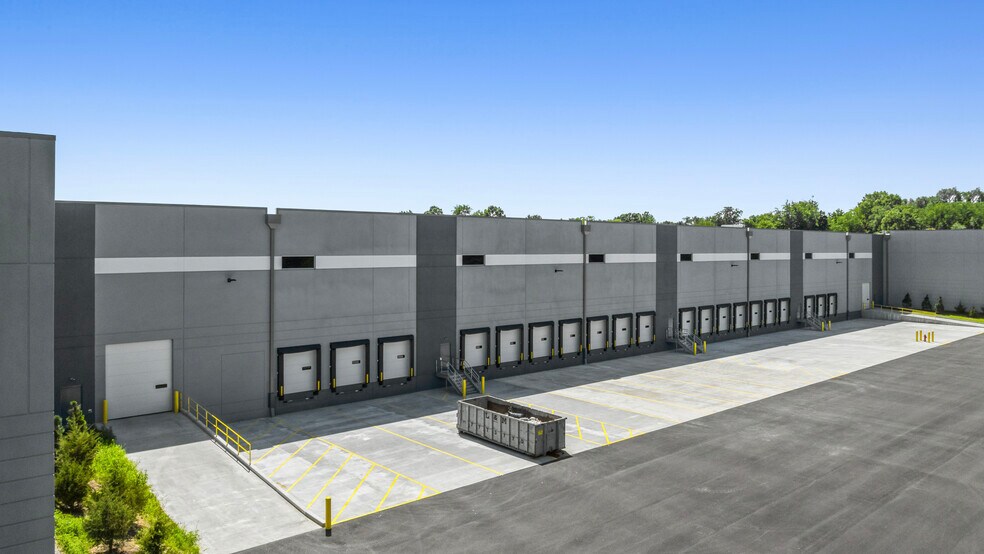 8 Lanidex Plz W, Parsippany, NJ à louer - Photo de l’immeuble – Image 2 sur 4