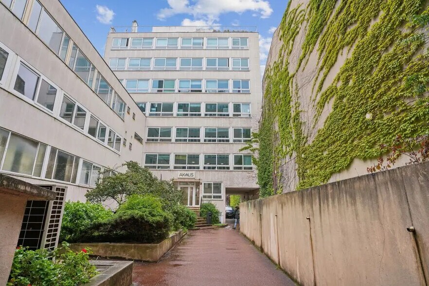 171 Bis Avenue Charles De Gaulle, Neuilly-sur-Seine à louer - Photo de l’immeuble – Image 1 sur 3