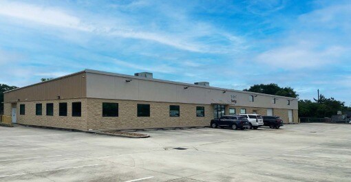4122 Campbell Rd, Houston, TX à louer - Photo de l’immeuble – Image 2 sur 10