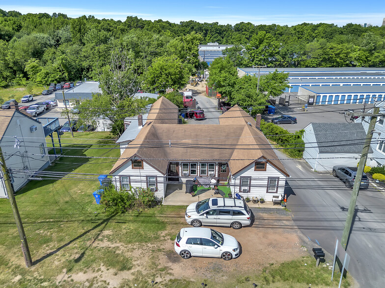 129 Amboy Ave, Woodbridge, NJ à vendre - Photo de l’immeuble – Image 3 sur 13