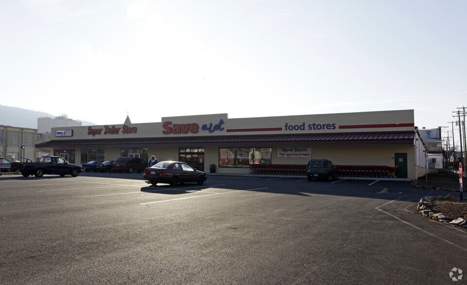 800 Oley St, Reading, PA à vendre - Photo de l’immeuble – Image 2 sur 5