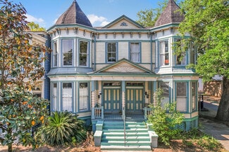 Plus de détails pour 301 E Henry St, Savannah, GA - Logement à vendre