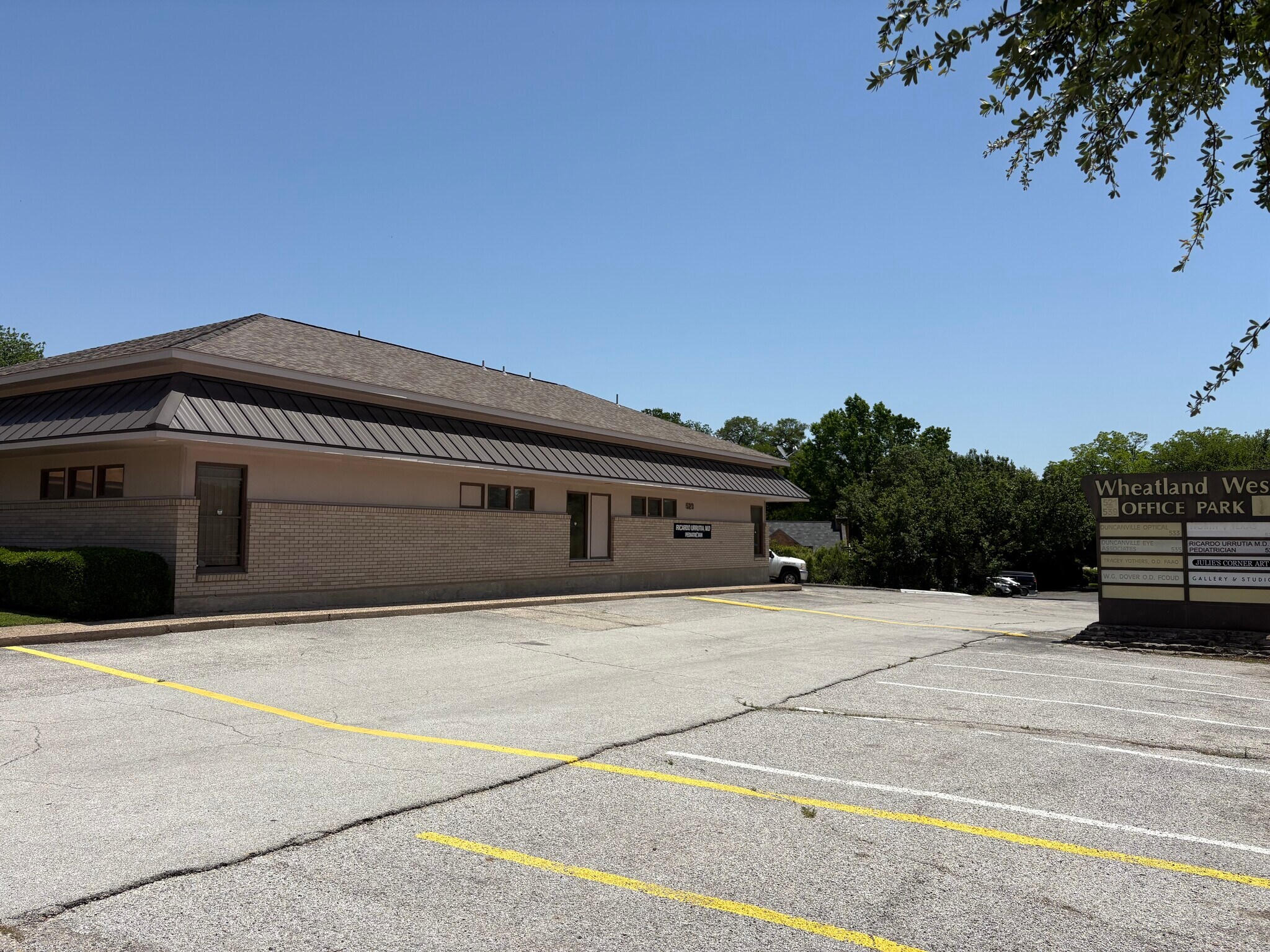 523 W Wheatland Rd, Duncanville, TX à vendre Photo de l’immeuble– Image 1 sur 6