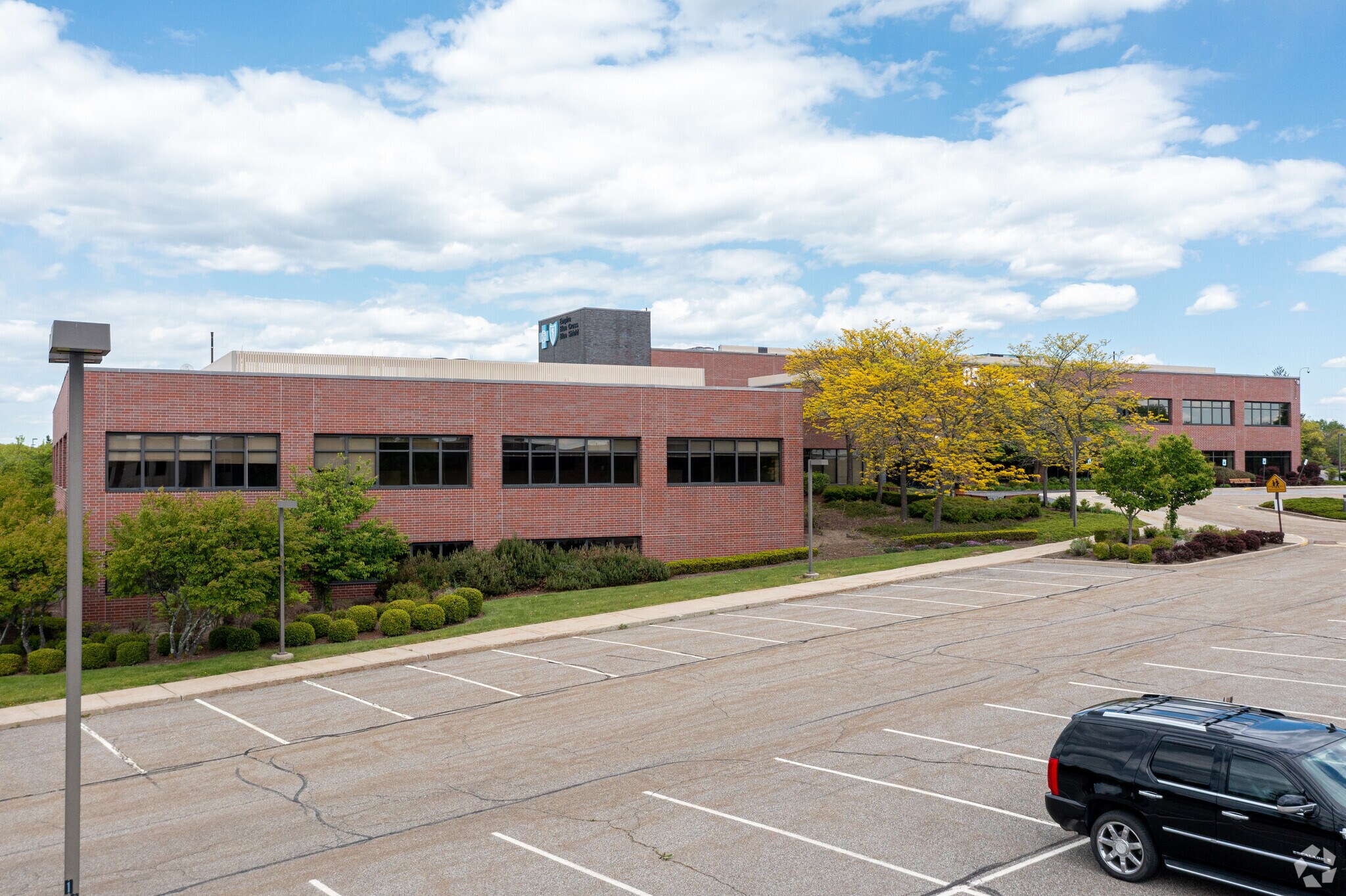 85 Crystal Run Rd, Middletown, NY à louer Photo de l’immeuble– Image 1 sur 27