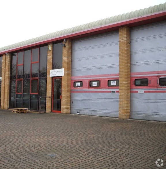 Studland Rd, Northampton à louer - Photo de l’immeuble – Image 1 sur 5