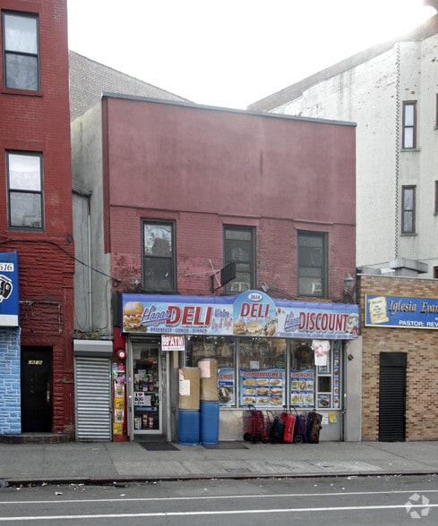 2614 3rd Ave, Bronx, NY à vendre - Photo de l’immeuble – Image 2 sur 2