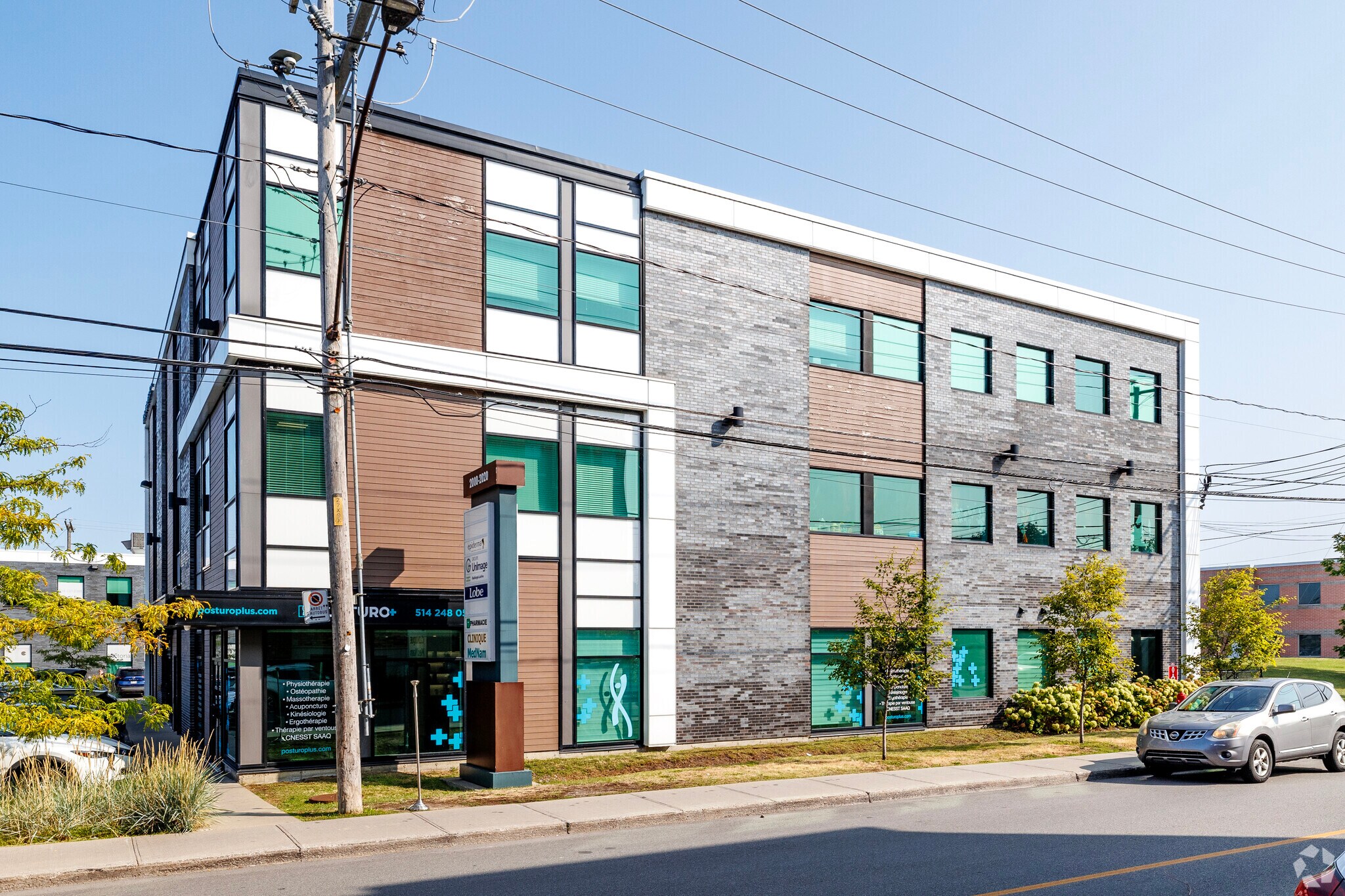2000-2020 Rue Notre-Dame, Montréal, QC à louer Photo principale– Image 1 sur 4