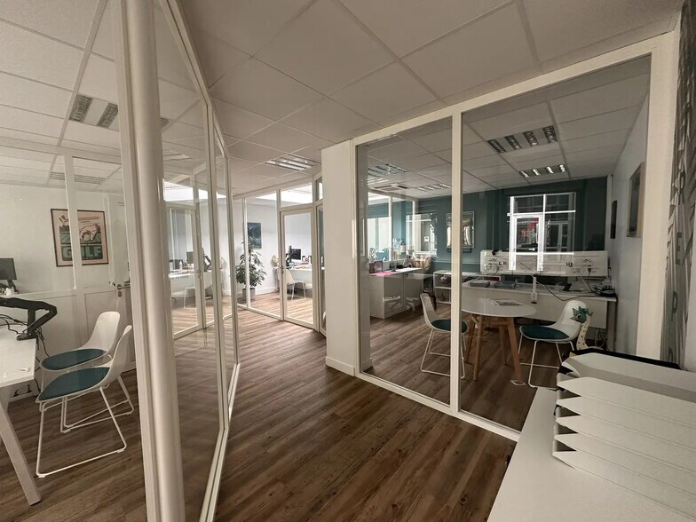 Bureau dans Angers à louer - Photo de l’immeuble – Image 2 sur 8