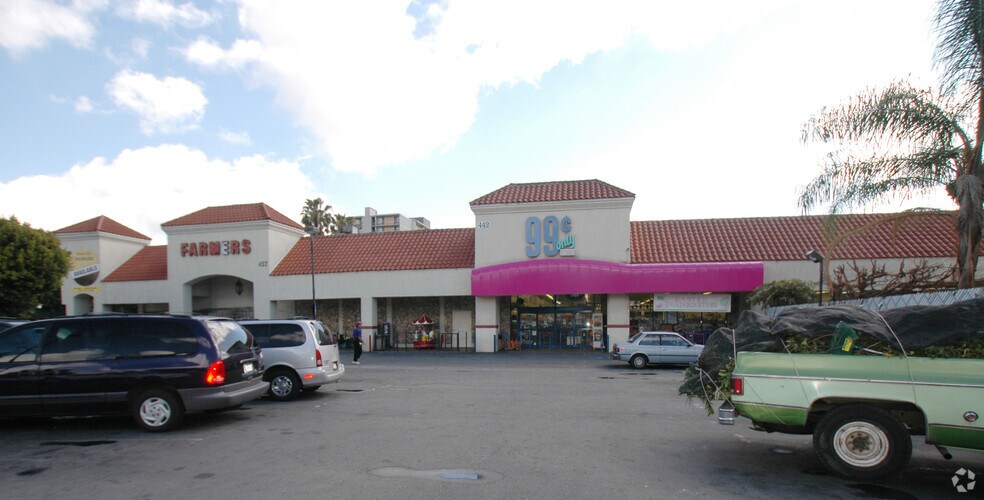 442-452 N Los Robles Ave, Pasadena, CA à vendre - Photo de l’immeuble – Image 2 sur 9