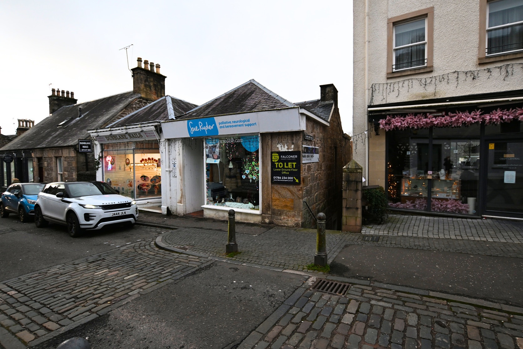 17 High St, Dunblane à louer Photo de l’immeuble– Image 1 sur 5