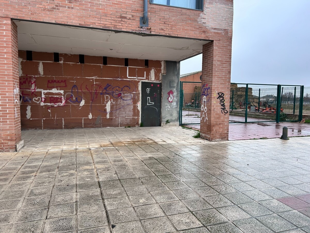 Avenida Principes de Asturias, 20, Alovera, GUA 19208 - Lot 11 - - Photo intérieure - Image 1 of 3