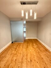201-213 N Laura St, Jacksonville, FL à louer Photo intérieure– Image 2 sur 3