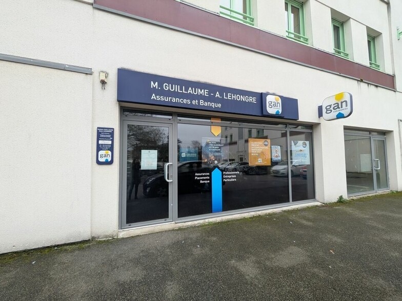 Local commercial dans Évreux à louer - Photo de l’immeuble – Image 2 sur 3