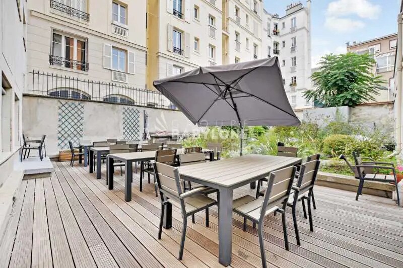 Bureau dans Paris à louer Photo de l’immeuble– Image 1 sur 10