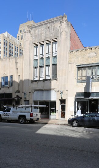 Plus de détails pour 306 E Grace St, Richmond, VA - Local commercial à louer