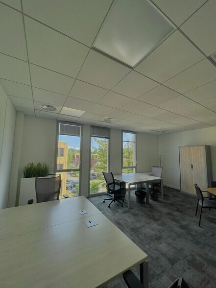 11 Rue De La Voie Lactée, Saint-Didier-au-Mont-d'Or à louer - Photo de l’immeuble – Image 1 sur 10