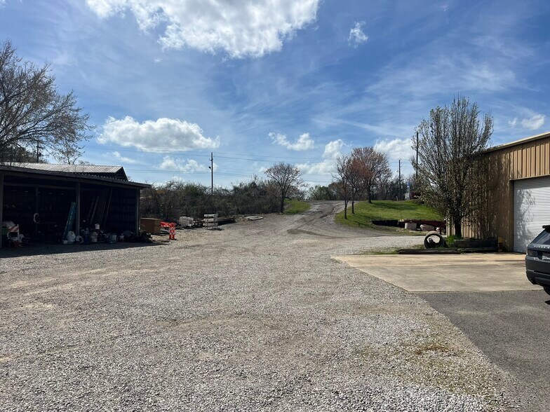 740 Volare Dr, Birmingham, AL à vendre - Photo de l’immeuble – Image 3 sur 8