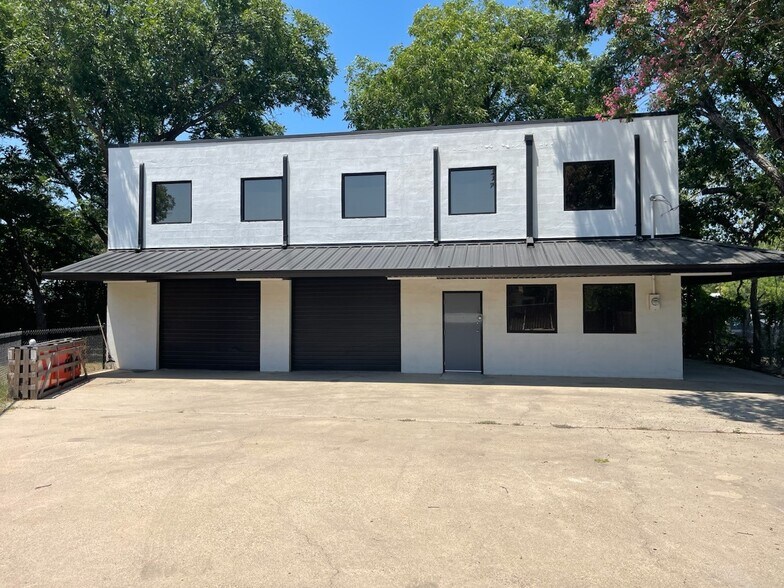 1927 W Arkansas Ln, Pantego, TX à vendre - Photo de l’immeuble – Image 3 sur 32