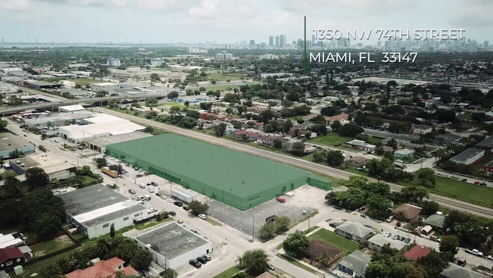 1300-1350 NW 74th St, Miami, FL à louer - Vidéo sur l’annonce professionnelle – Image 3 sur 9