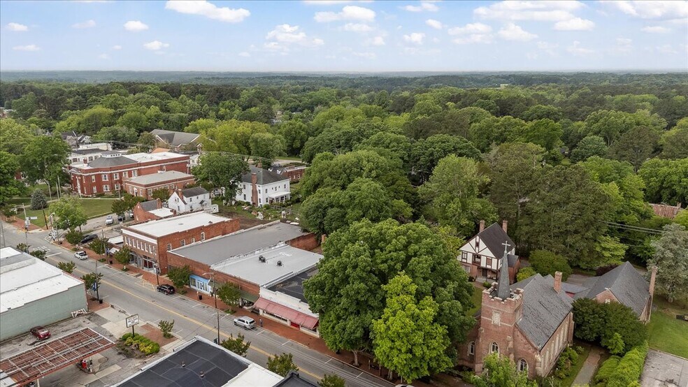 123 N Main St, Warrenton, NC à vendre - Photo de l’immeuble – Image 2 sur 36