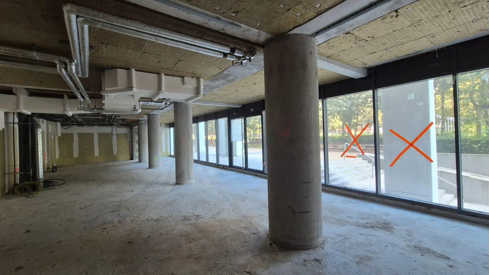 Local commercial dans Puteaux à louer Photo intérieure– Image 1 sur 7