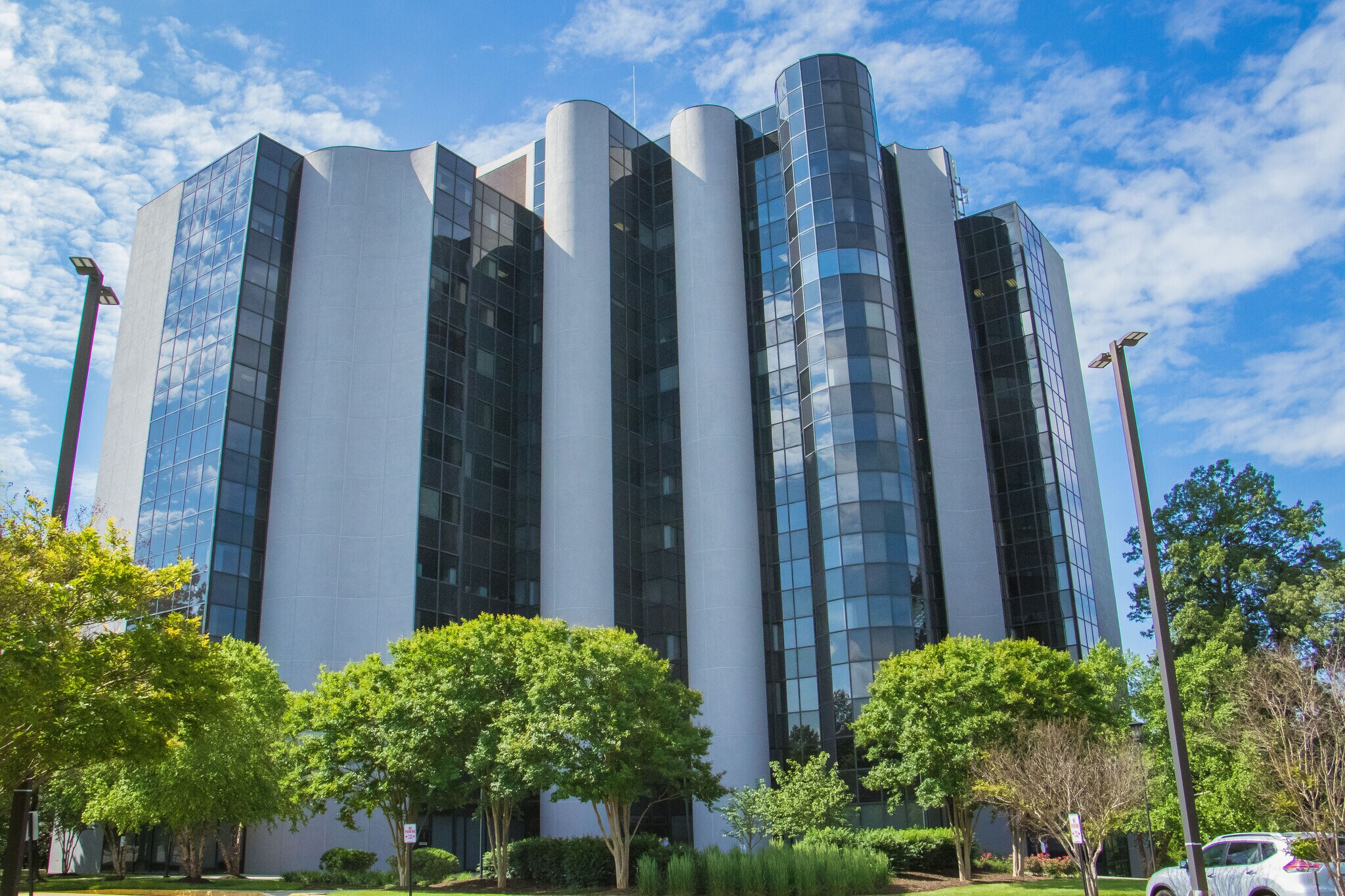 8201 Corporate Dr, Landover, MD à louer Photo principale– Image 1 sur 31