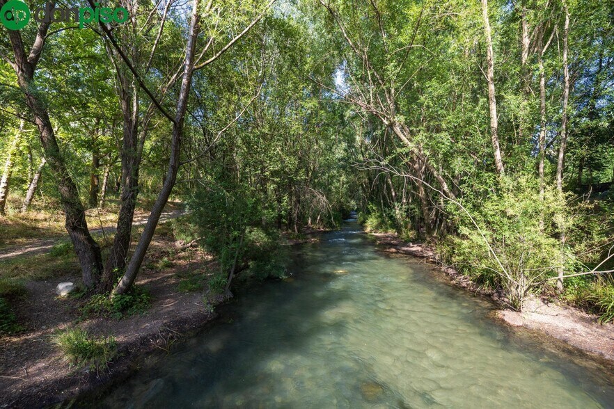 Paseo la Duquesa, S/N, Pinos Genil, Granada à vendre - Photo de l’immeuble – Image 3 sur 41