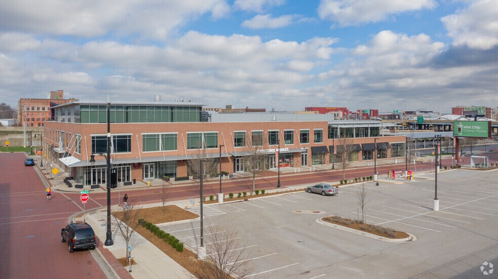 435 Ionia Ave SW, Grand Rapids, MI à louer - Photo de l’immeuble – Image 2 sur 11