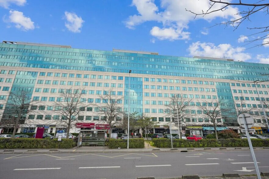 4 Avenue Laurent Cély, Asnières-sur-Seine à vendre - Photo de l’immeuble – Image 1 sur 12