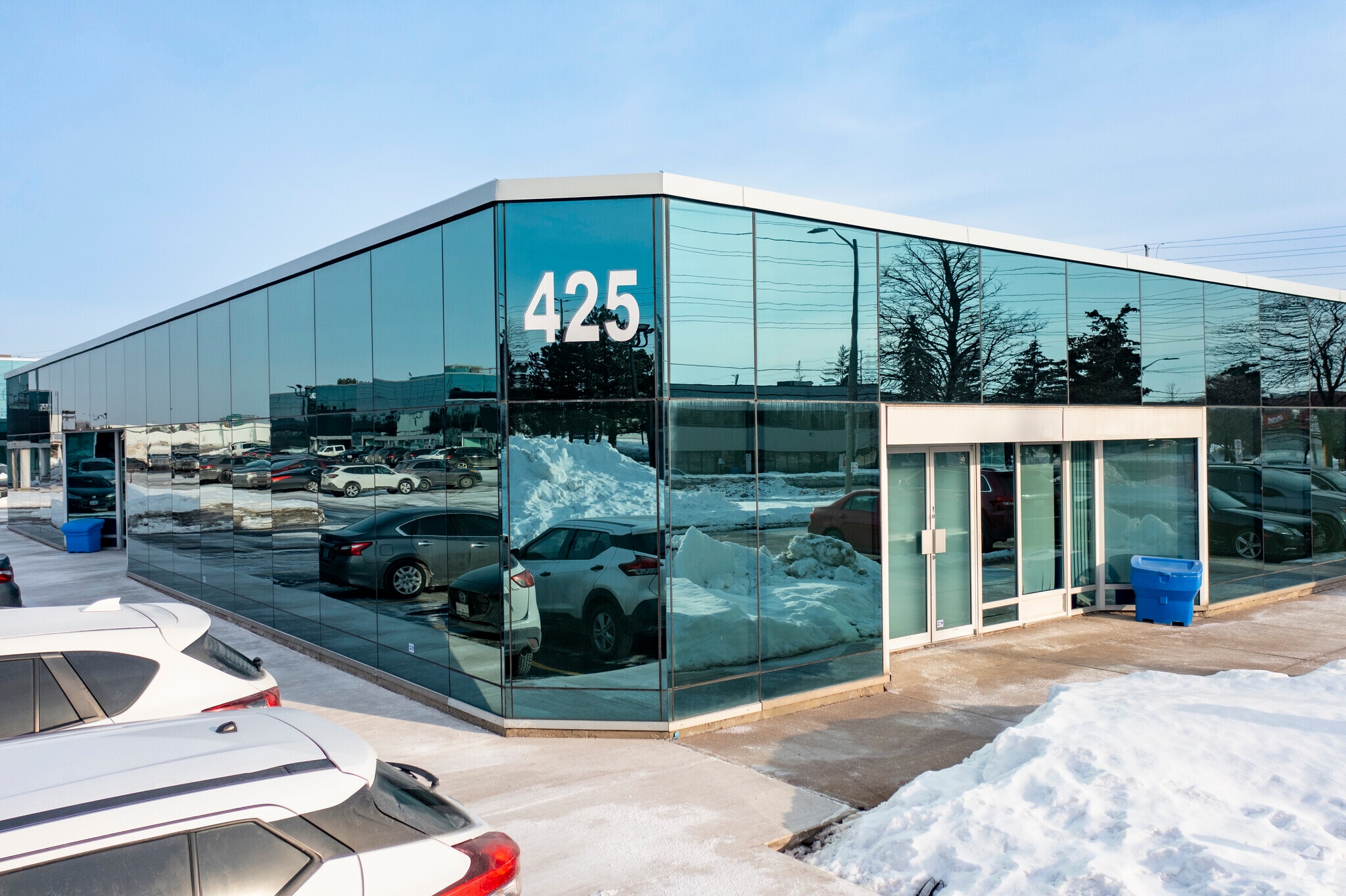 405 Britannia Rd E, Mississauga, ON à louer Photo principale– Image 1 sur 20
