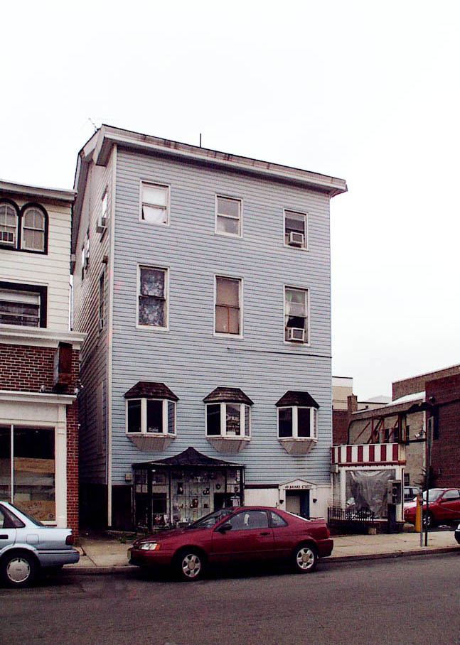 49 Bayard St, New Brunswick, NJ à vendre Photo de l’immeuble– Image 1 sur 23