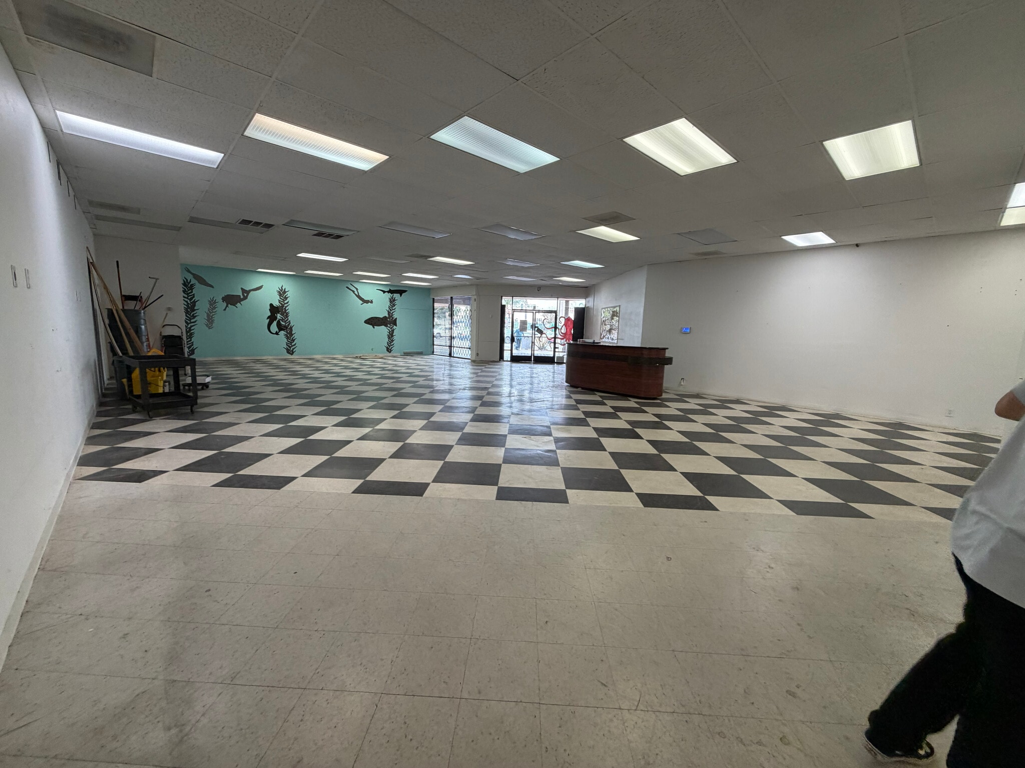 3445 Midway Dr -, San Diego, CA à louer Photo intérieure– Image 1 sur 2