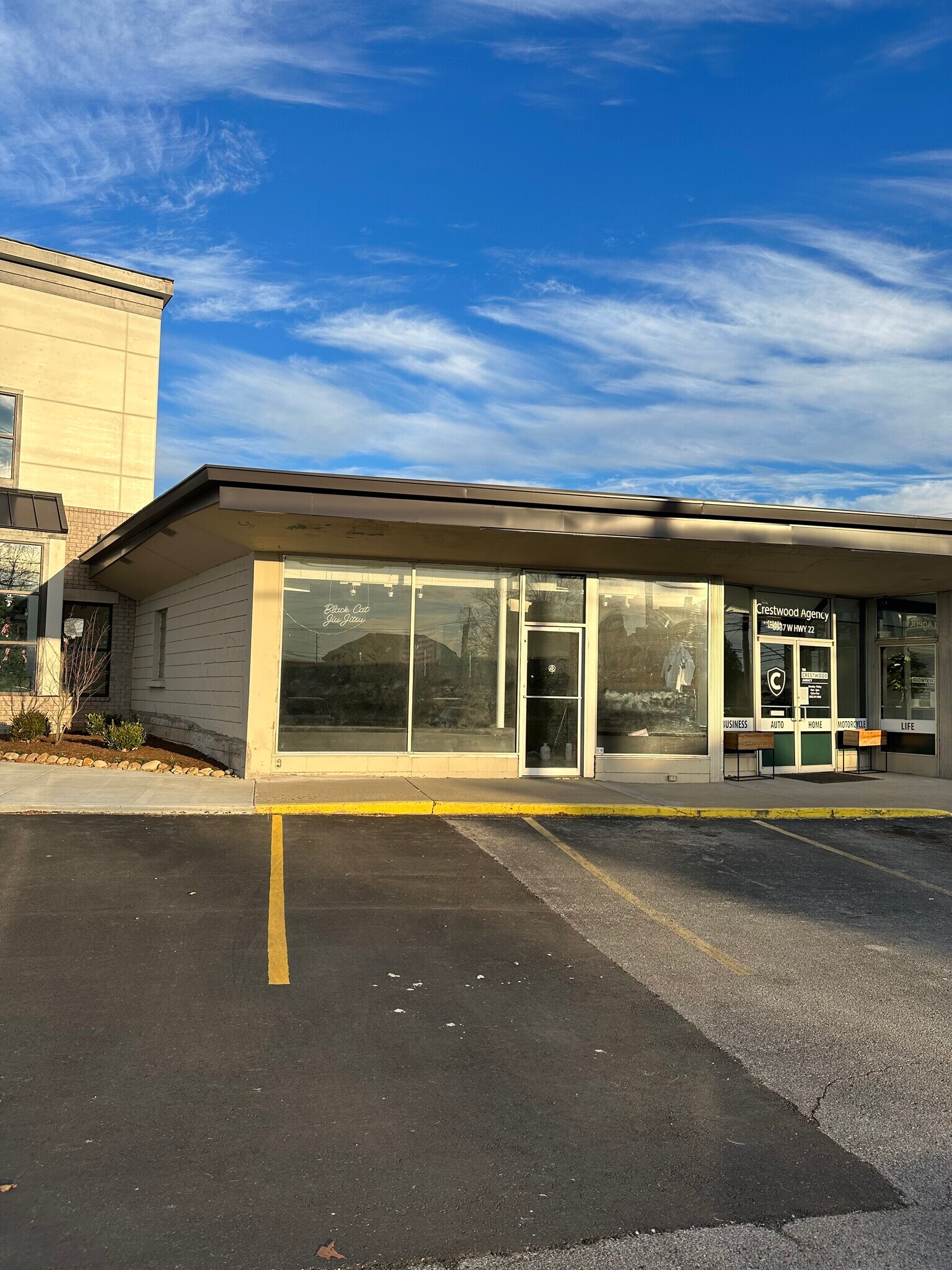 6535-6549 W Highway 22, Crestwood, KY à louer Photo de l’immeuble– Image 1 sur 4