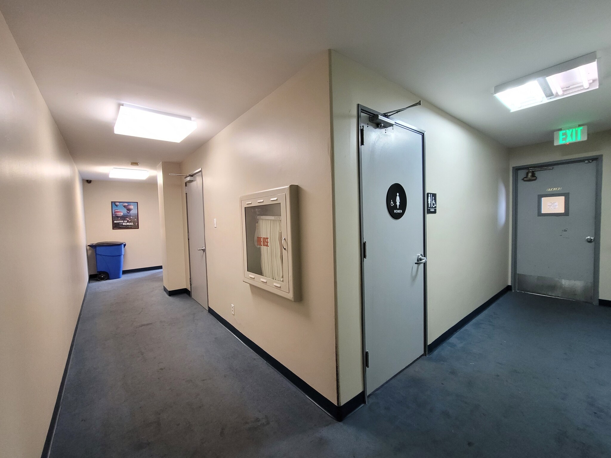 4451-4465 Wilshire Blvd, Los Angeles, CA à louer Photo intérieure– Image 1 sur 3