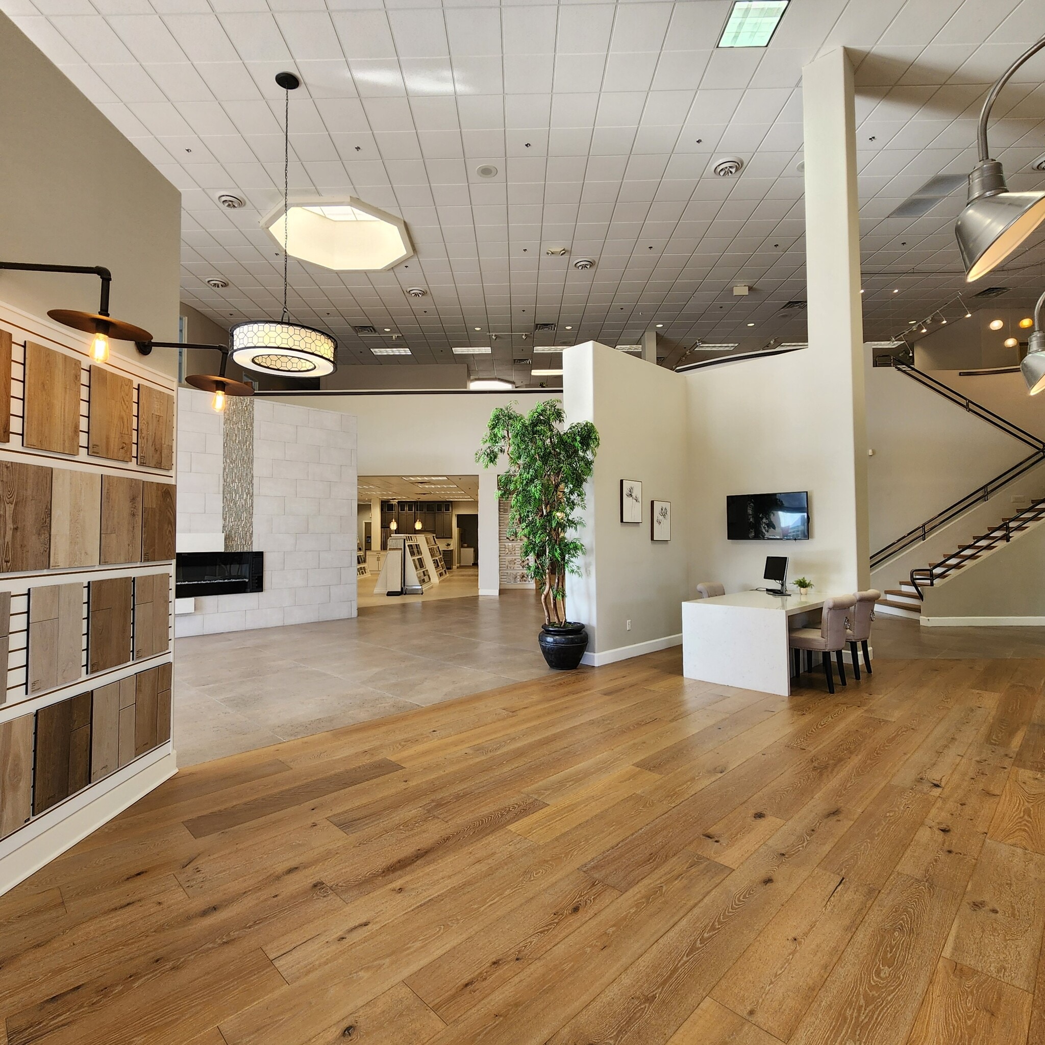 15250 N Hayden Rd, Scottsdale, AZ à louer Photo de l’immeuble– Image 1 sur 5