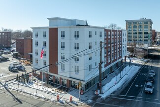Plus de détails pour 127 Centre St, Brockton, MA - Bureau/Local commercial à louer