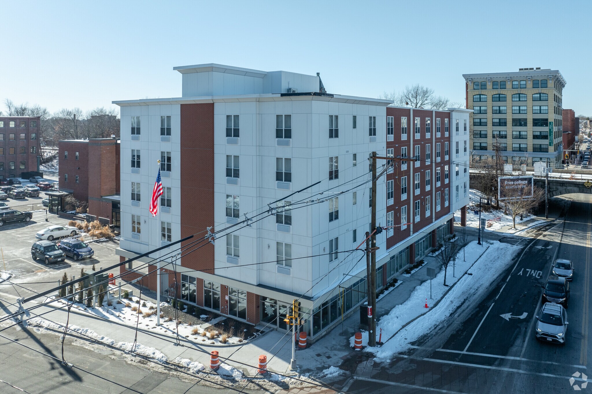 127 Centre St, Brockton, MA à louer Photo principale– Image 1 sur 6