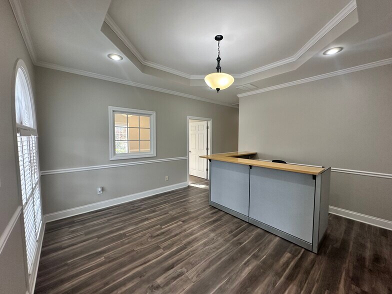 106 Pilgrim Village Dr, Cumming, GA à louer - Photo intérieure – Image 2 sur 19