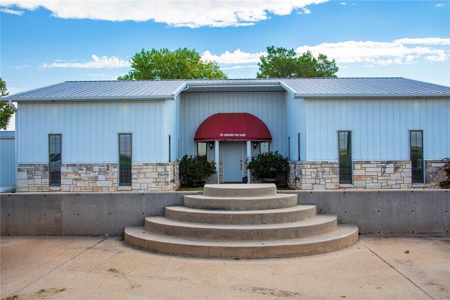 2249 County Street 2810, Chickasha, OK à vendre - Photo de l’immeuble – Image 2 sur 29