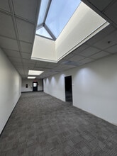 2607 N Grandview Blvd, Waukesha, WI à louer Photo intérieure– Image 2 sur 2