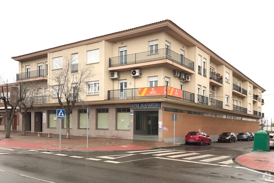 Avenida Reyes Católicos, 13, Sonseca, Toledo à vendre - Photo principale – Image 1 sur 2