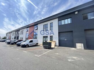 Plus de détails pour Bureau, Local d'activités à louer