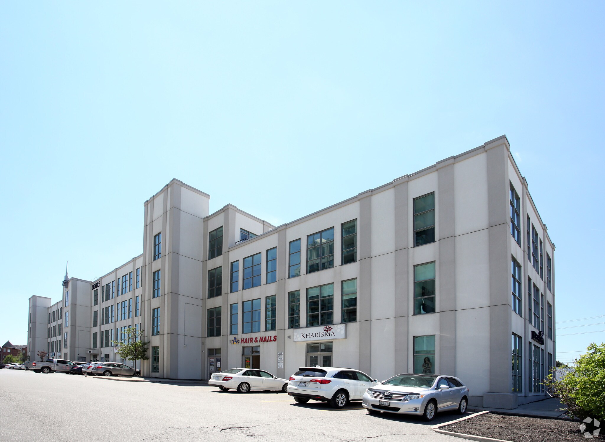 1585 Markham Rd, Toronto, ON à vendre Photo principale– Image 1 sur 6