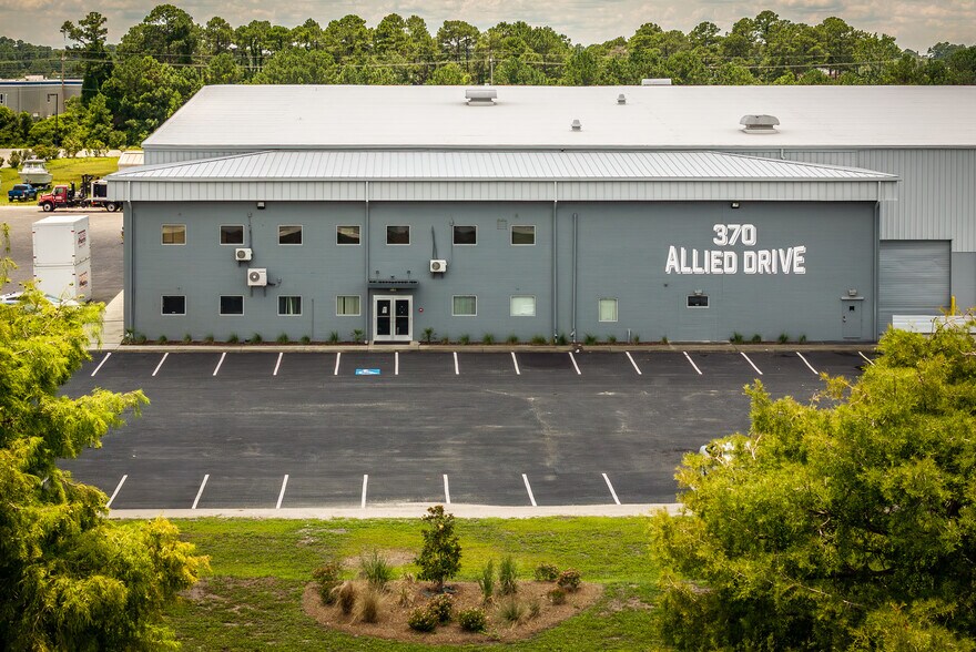 370 Allied Dr, Conway, SC à louer - Photo de l’immeuble – Image 2 sur 15