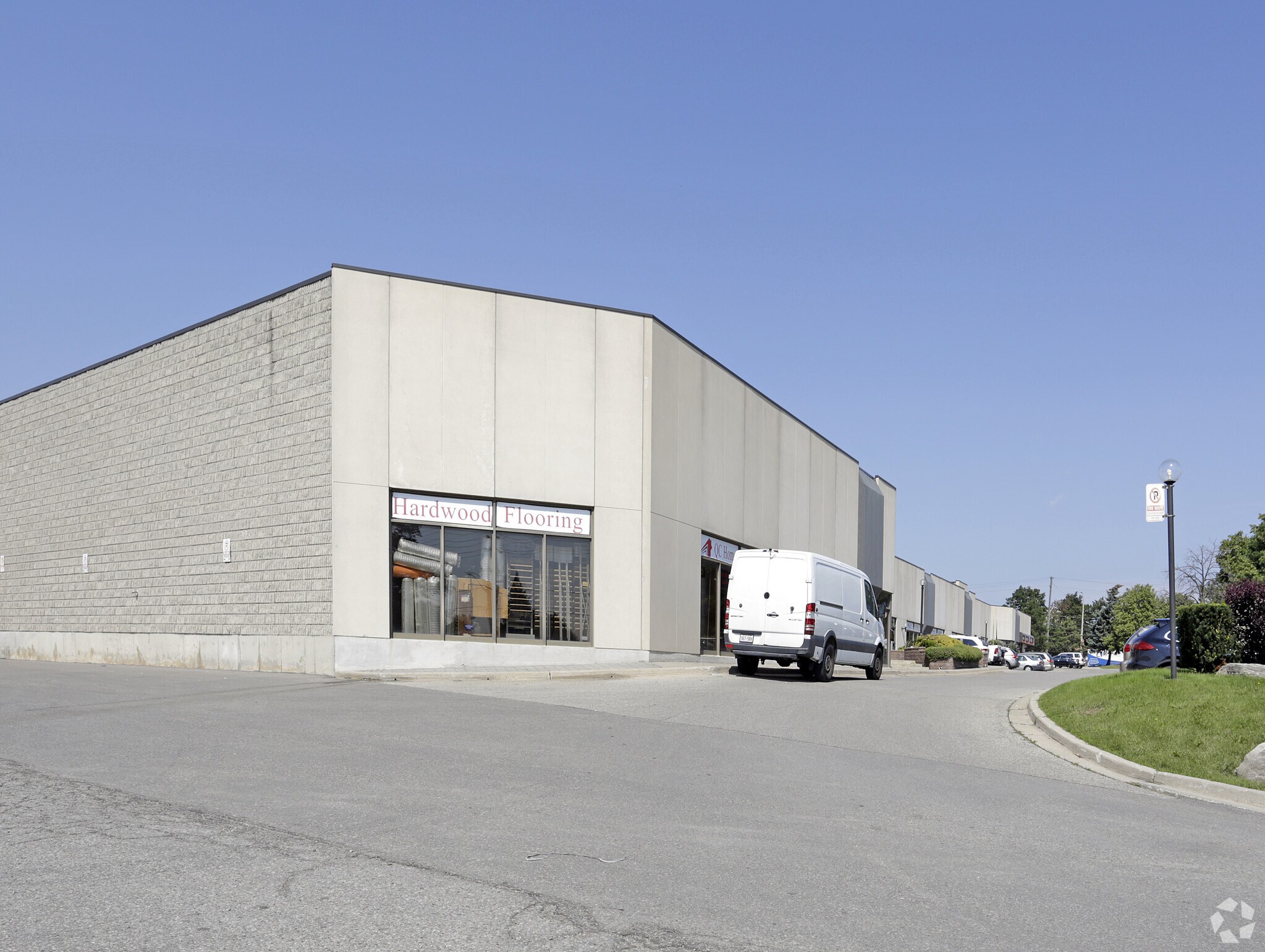 991 Matheson Blvd, Mississauga, ON à louer Photo principale– Image 1 sur 6