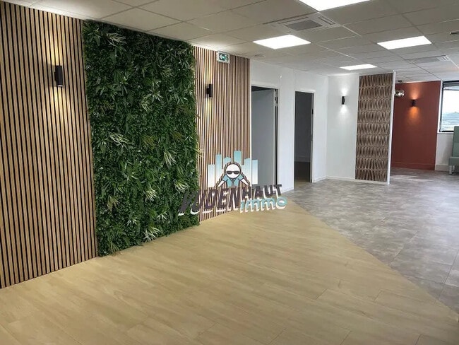 Plus de détails pour Bureau à louer