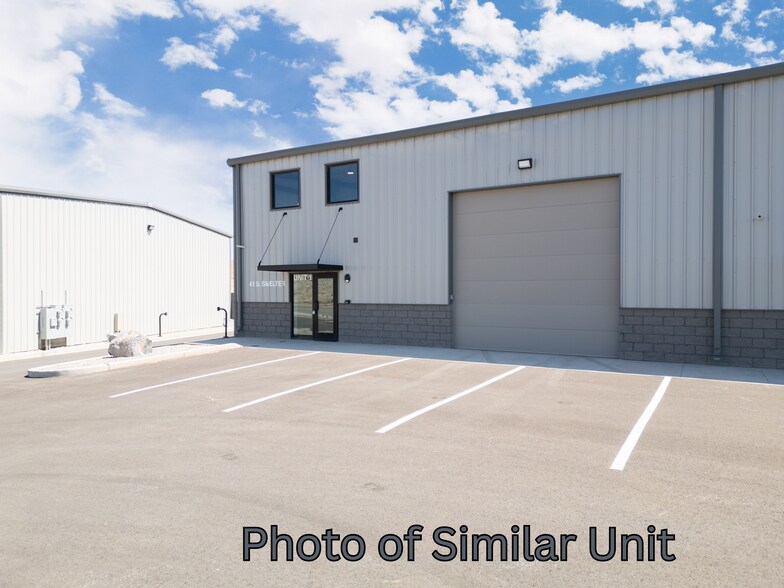 41 Smelter Dr, Washington, UT à louer - Photo de l’immeuble – Image 2 sur 18