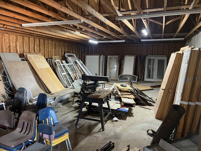 8 Mashburn St, Hawkinsville, GA à louer - Photo intérieure – Image 3 sur 7